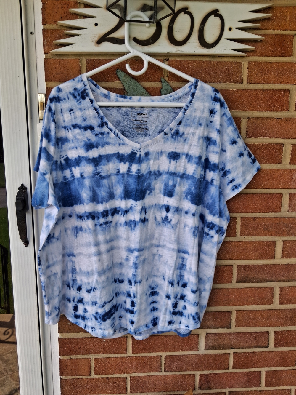 Tie-Dye V-Neck Women’s Top - Blue
